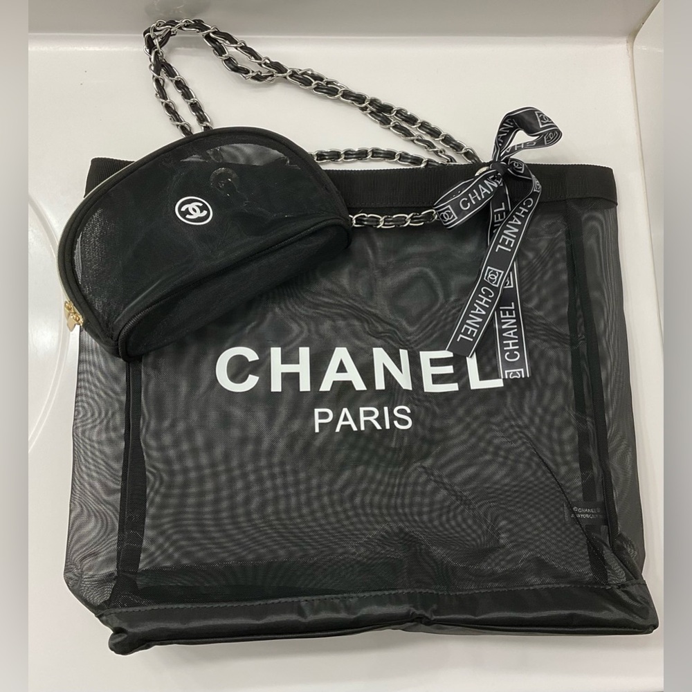 NIP CHANEL Beauty Mesh Tote bag & pouch - Picture 9 of 11
